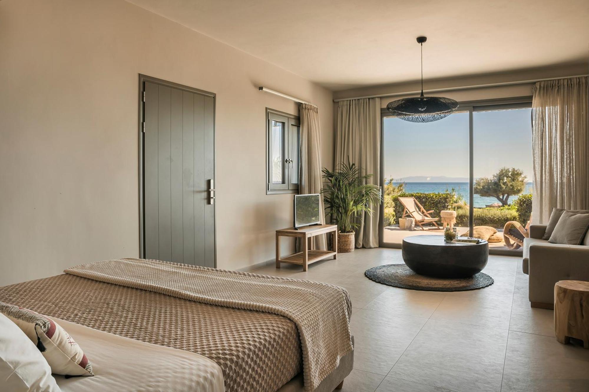 Grand Blue Beach Residences Lixouri Exterior photo